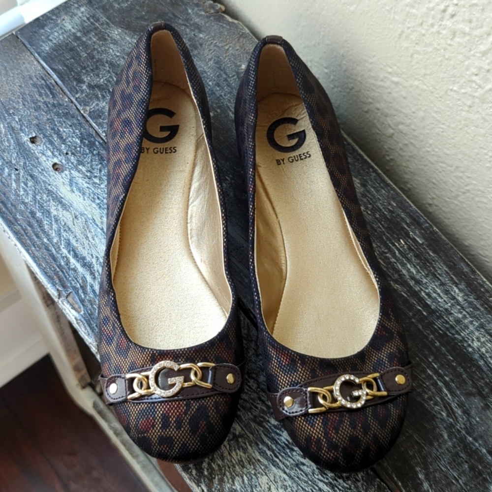 Women's guess shoes